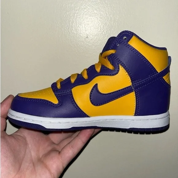 Nike Dunk High Lakers - Picture 6 of 7